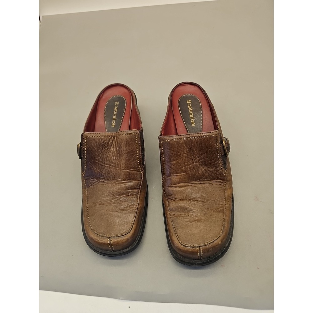 Naturalizer Women's Brown Classic Leather‎ Casual Slip On Shoes Comfort Size 9